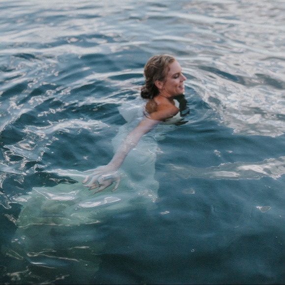 Meet your Posher, Brittany - Picture 4 of 4